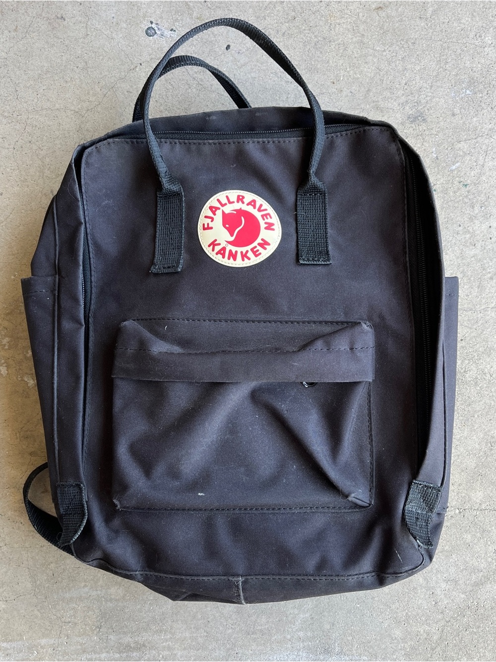Fjallraven Kånken Classic Black Backpack
